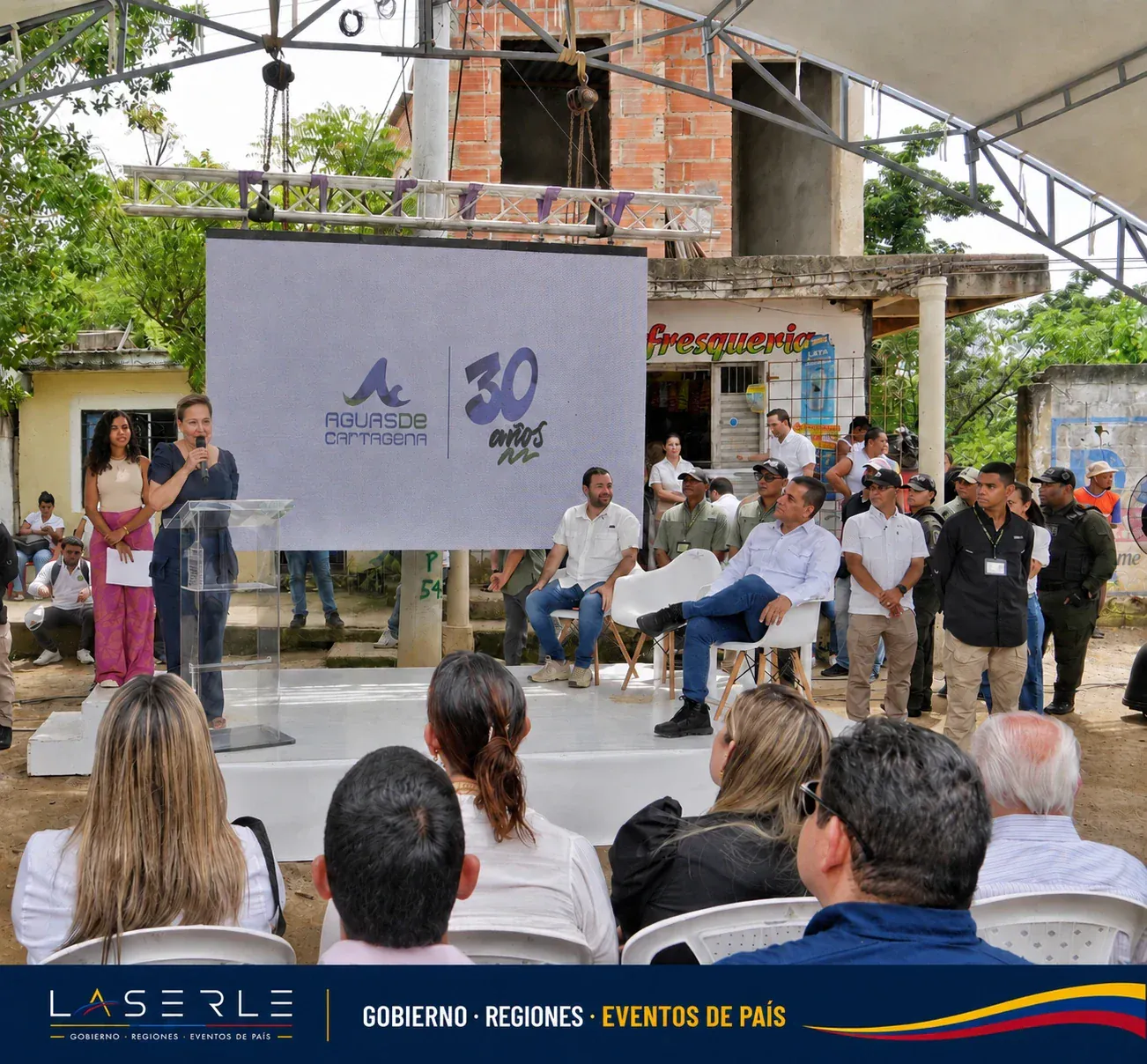 Ceremonia pública institucional con Aguas de Cartagena
