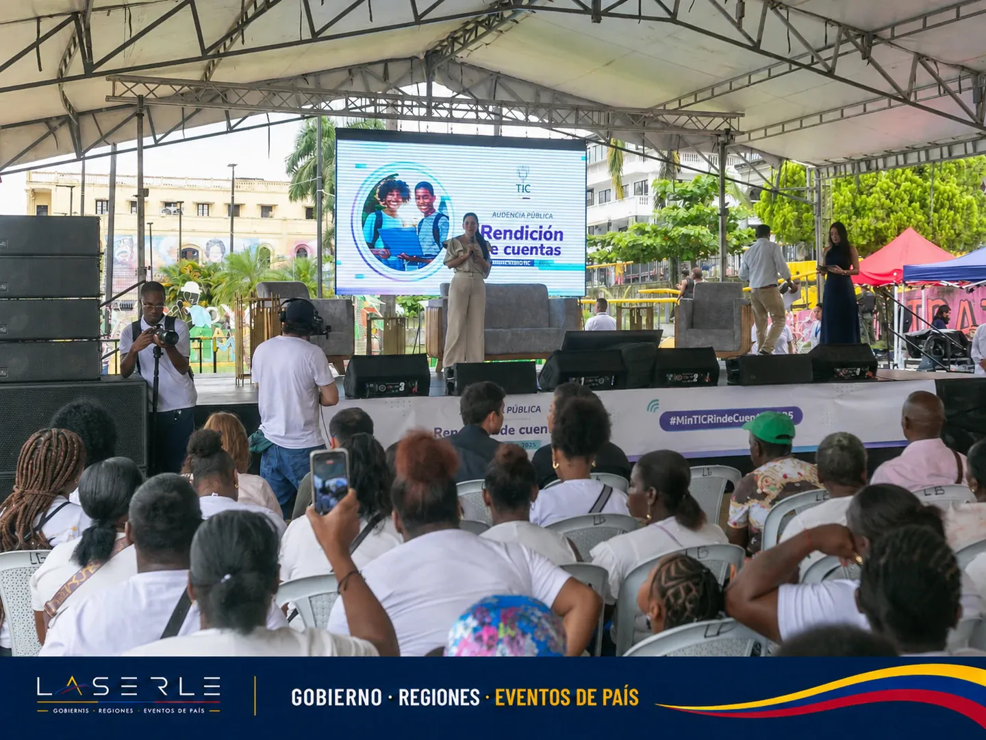 Participación ciudadana durante una audiencia pública territorial